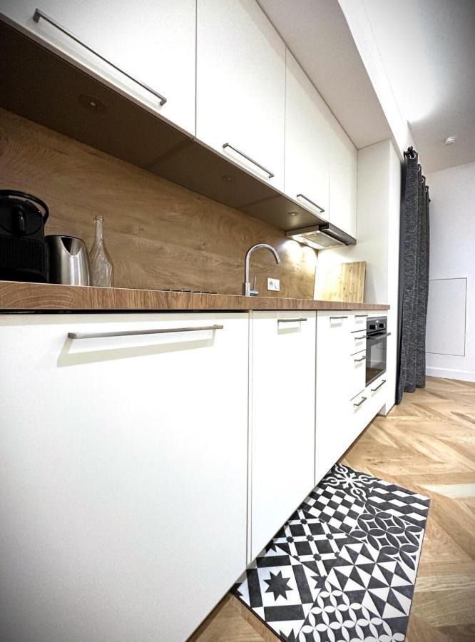 Le Jj-Hypercentre Au Calme 2 Chambres-Joli Patio Nantes Ngoại thất bức ảnh